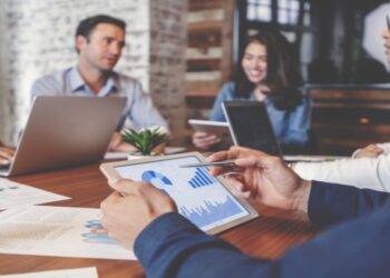 Which Type of CV is best For Fresher?