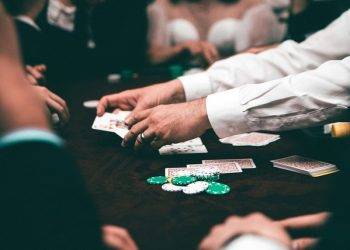 What Makes Table Games More Popular in Online Casinos?