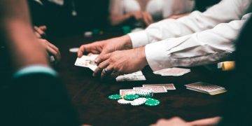 What Makes Table Games More Popular in Online Casinos?